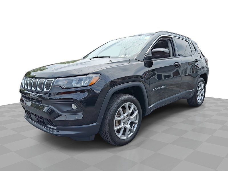 Used 2022 Jeep Compass Latitude w/ Sun and Sound Group image 1