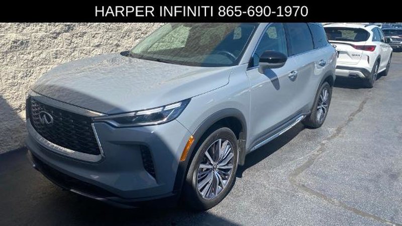 Certified 2025 INFINITI QX60 Sensory image 1