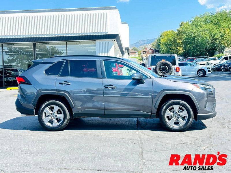 Used 2024 Toyota RAV4 LE image 1