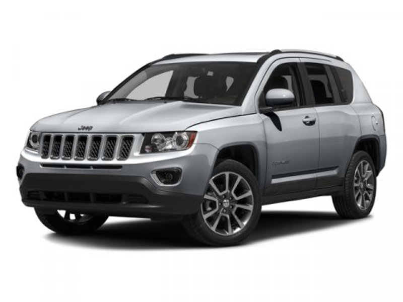 Used 2016 Jeep Compass Latitude image 1