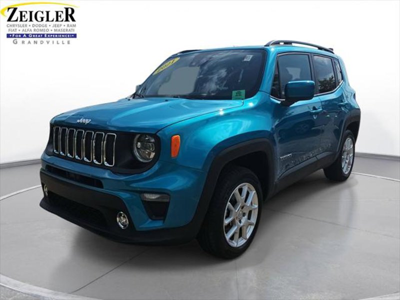Certified 2021 Jeep Renegade Latitude w/ Luxury Group I image 1