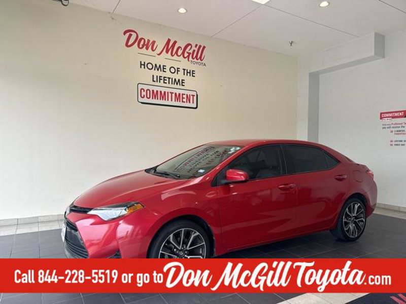 Used 2018 Toyota Corolla LE image 1