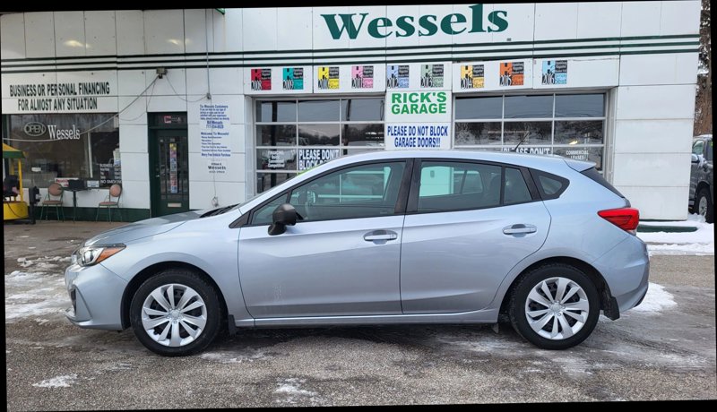 Used 2018 Subaru Impreza 2.0i image 1
