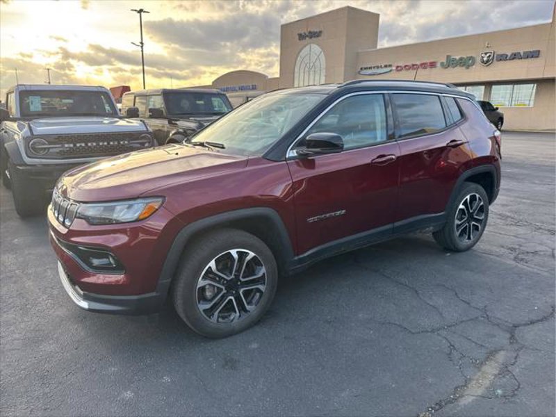 Certified 2022 Jeep Compass Limited image 1
