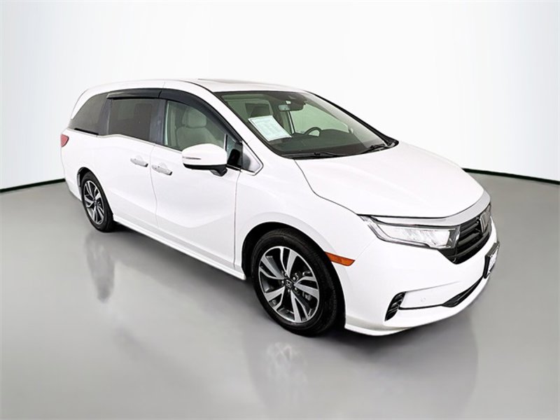 Certified 2023 Honda Odyssey Touring image 1