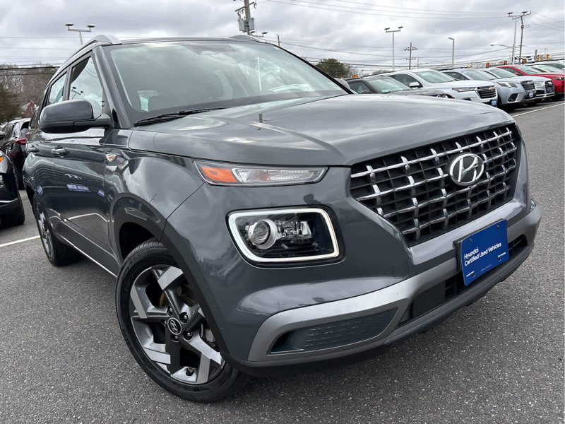 Certified 2023 Hyundai Venue Limited image 1