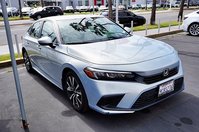 Certified 2022 Honda Civic EX image 1