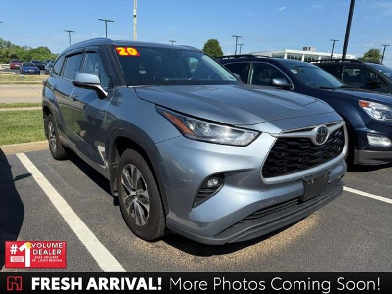 Certified 2020 Toyota Highlander XLE image 1