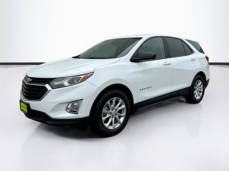 Used 2021 Chevrolet Equinox LS image 1