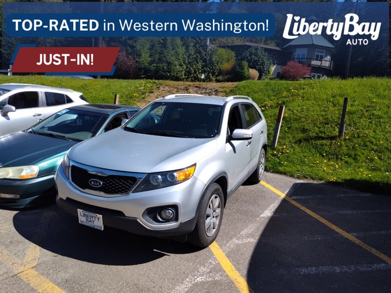 Used 2013 Kia Sorento LX w/ Convenience Pkg image 1