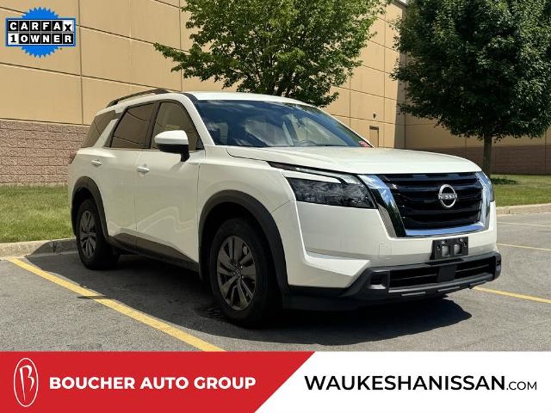 Certified 2024 Nissan Pathfinder SV image 1