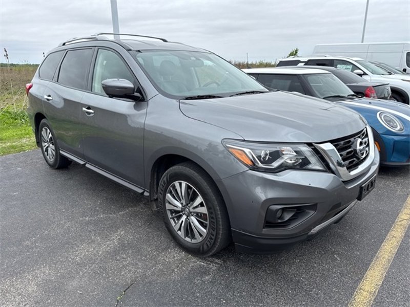 Used 2020 Nissan Pathfinder SL w/ Cargo Package image 1