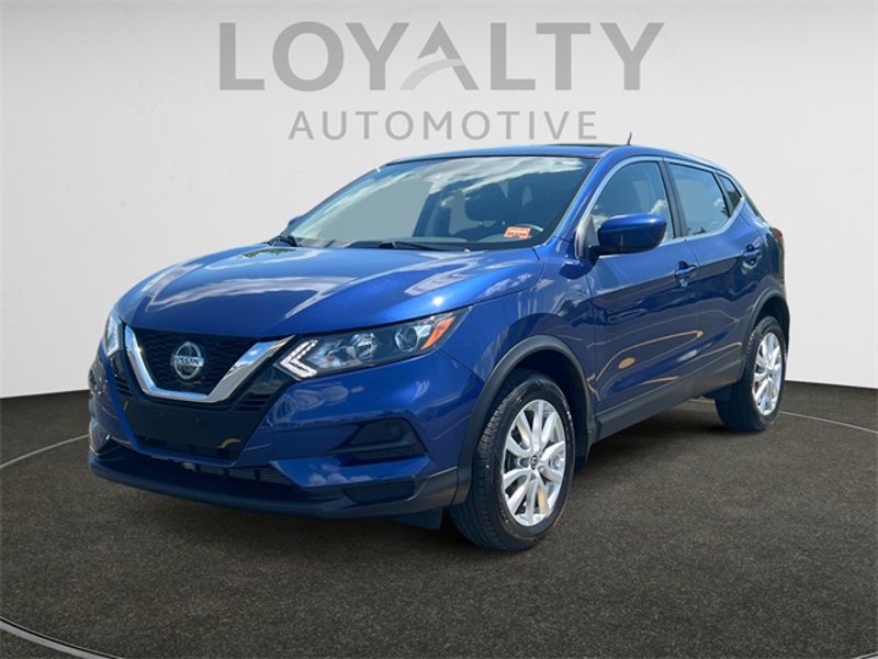Certified 2022 Nissan Rogue Sport S image 1