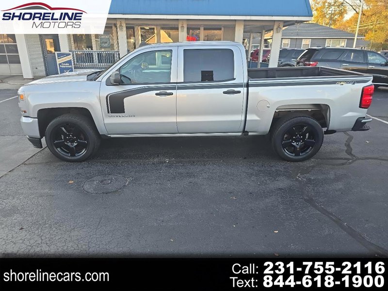 Used 2018 Chevrolet Silverado 1500 Custom image 1