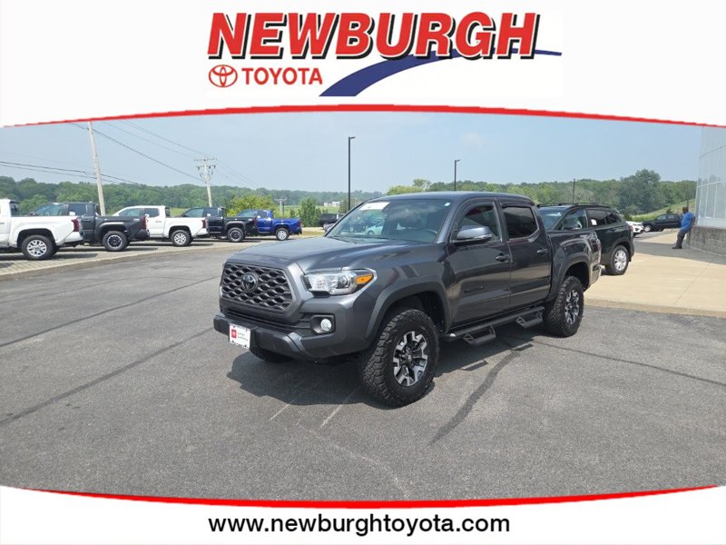 Certified 2023 Toyota Tacoma TRD Off-Road image 1