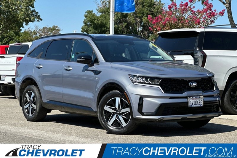 Used 2021 Kia Sorento S w/ Panoramic Sunroof Package image 1