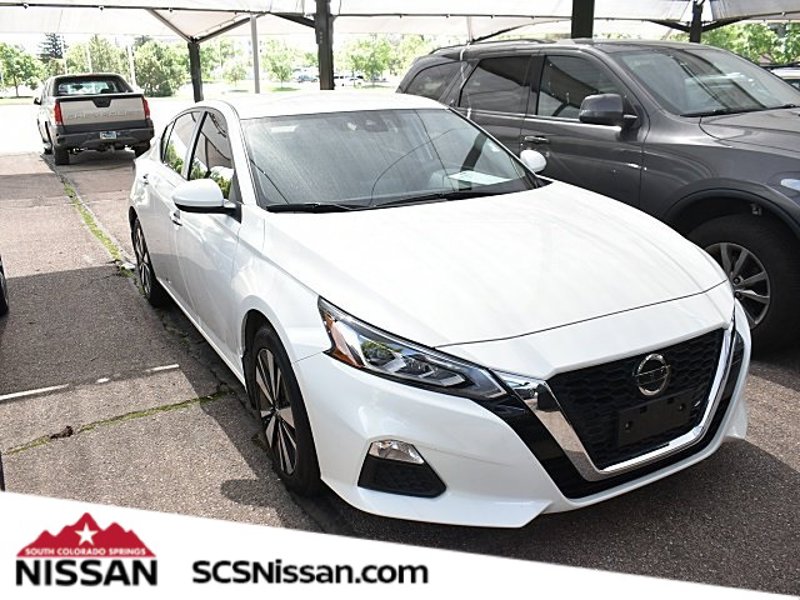 Certified 2022 Nissan Altima 2.5 SV image 1