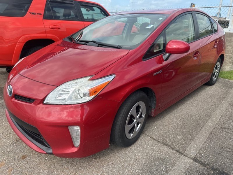 Used 2015 Toyota Prius Three image 1