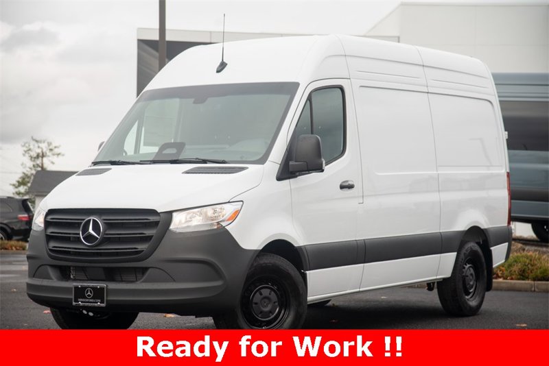 Certified 2025 Mercedes-Benz Sprinter 2500 image 1
