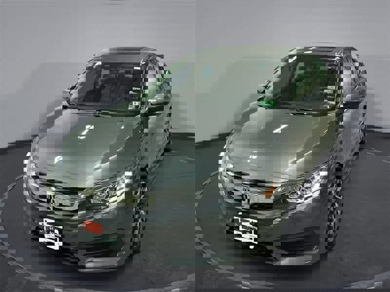 Certified 2018 Honda Civic EX image 1