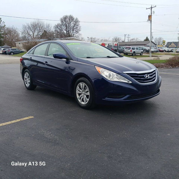 Used 2011 Hyundai Sonata GLS image 1