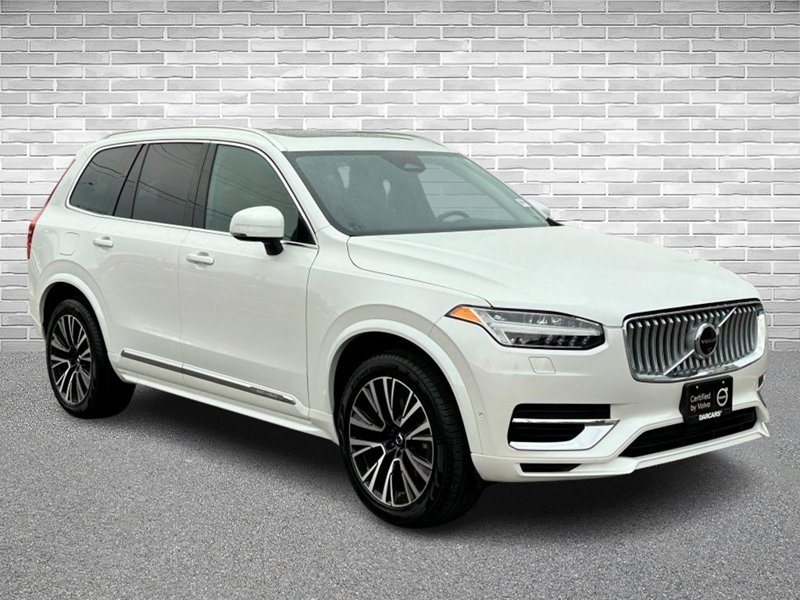 Certified 2024 Volvo XC90 T8 Plus image 1
