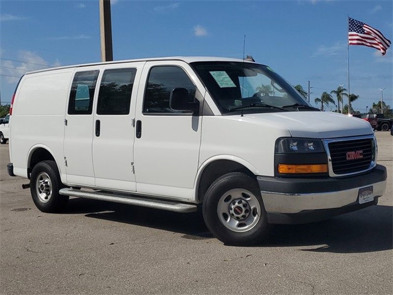 Certified 2022 GMC Savana 2500 w/ Driver Convenience Package image 1