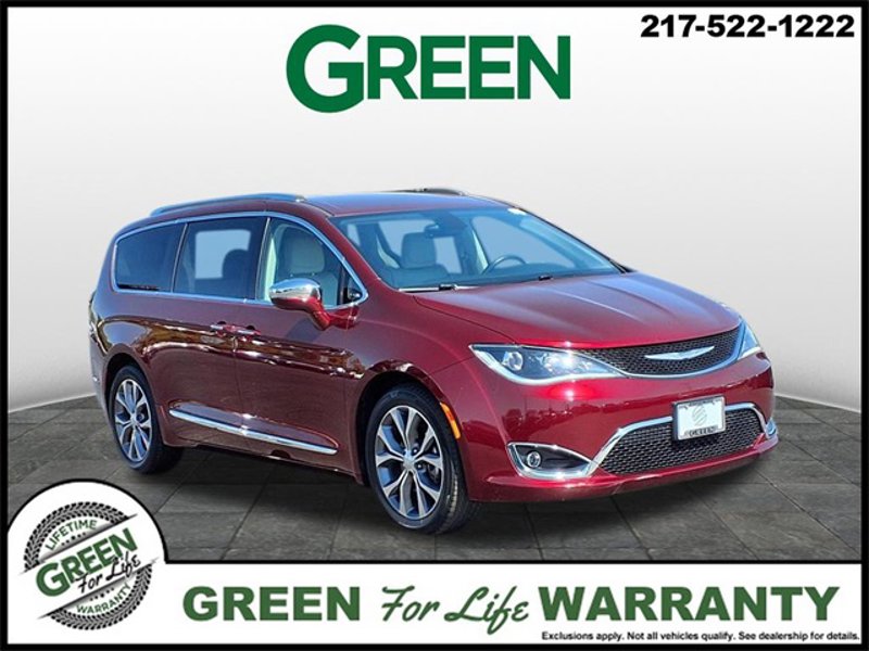 Used 2017 Chrysler Pacifica Limited image 1