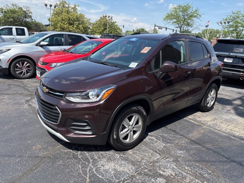 Used 2022 Chevrolet Trax LT w/ Driver Confidence Package image 1