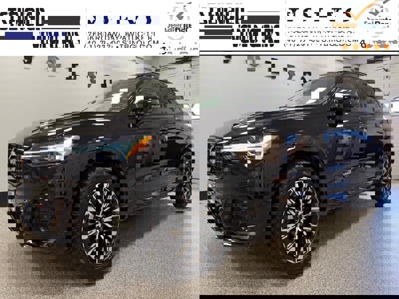 Certified 2025 Volvo XC60 B5 Plus image 1