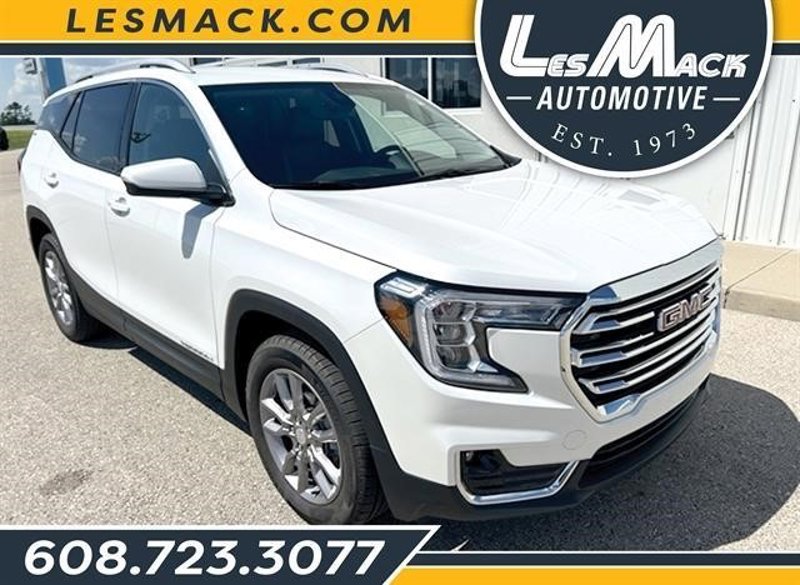 Certified 2024 GMC Terrain SLT w/ Infotainment Package II image 1