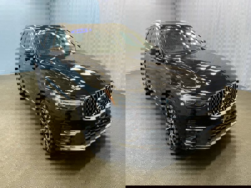 Certified 2023 Volvo XC60 B5 Plus w/ Climate Package image 1