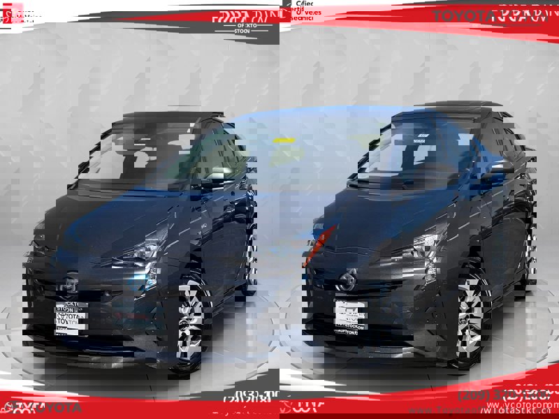 Certified 2018 Toyota Prius Three image 1