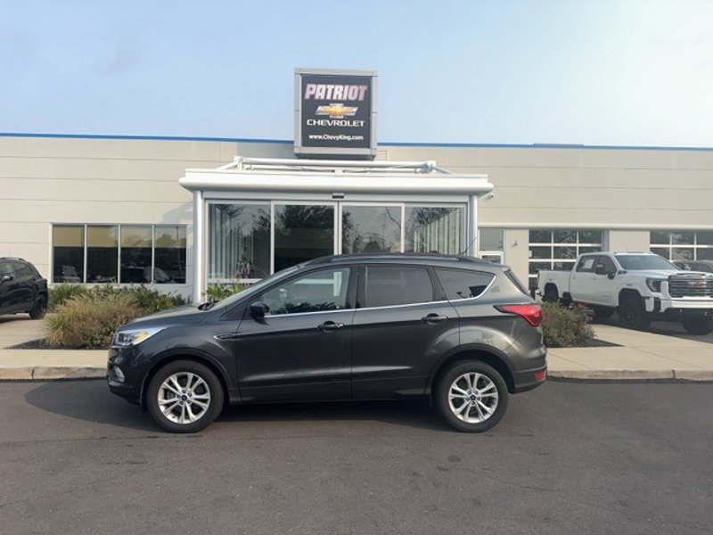 Used 2019 Ford Escape SEL image 1