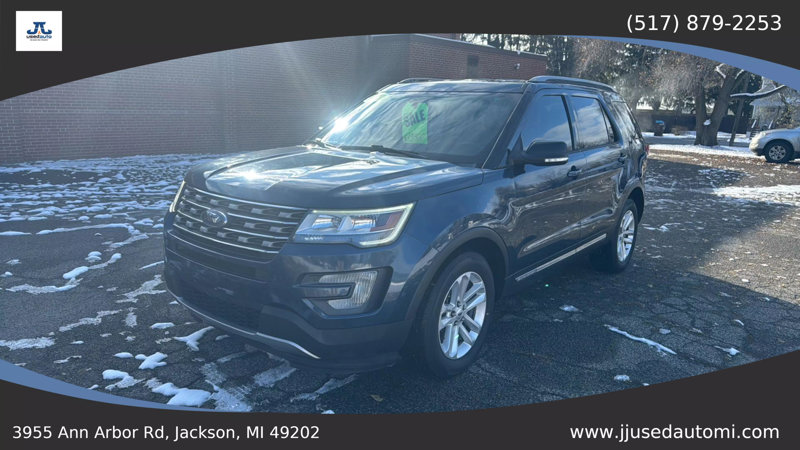 Used 2017 Ford Explorer XLT w/ Equipment Group 201A image 1