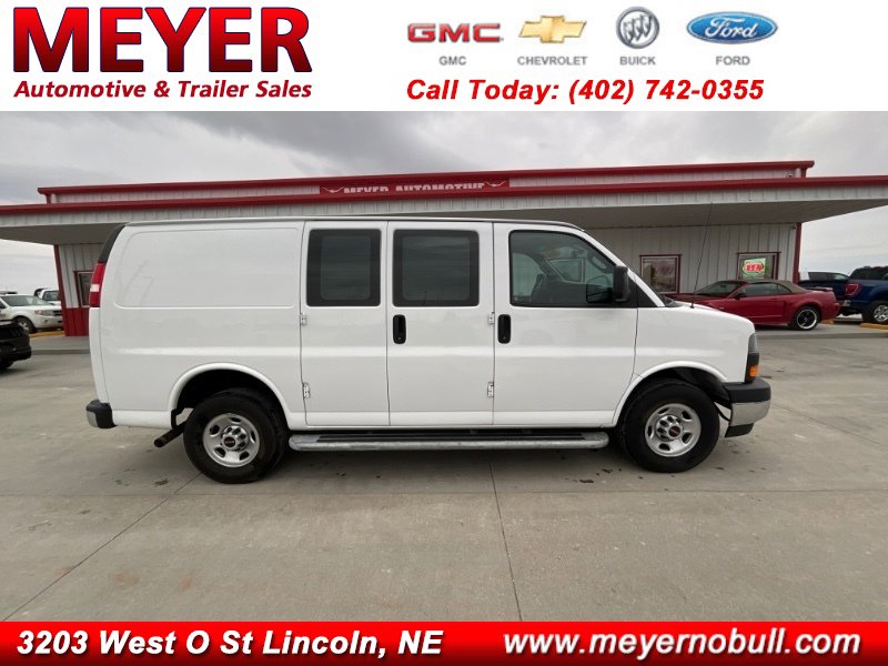 Used 2022 GMC Savana 2500 w/ Driver Convenience Package image 1