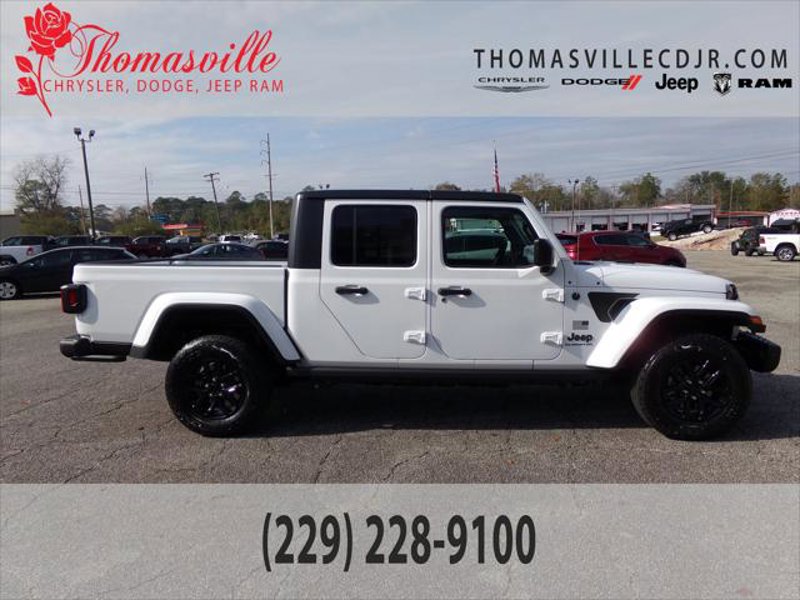 Certified 2023 Jeep Gladiator Sport image 1