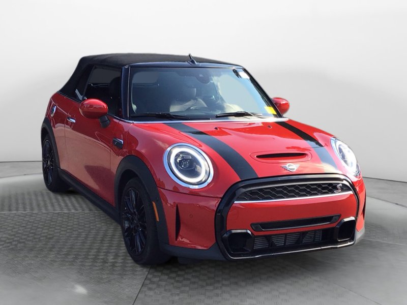 Certified 2023 MINI Cooper S image 1