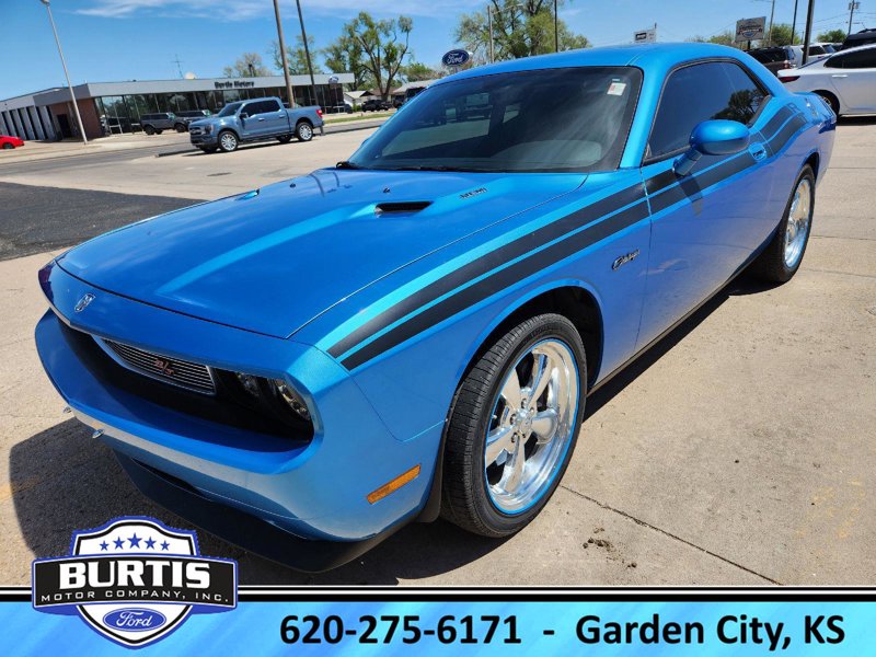 Used 2009 Dodge Challenger R/T image 1