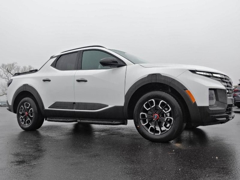 Certified 2024 Hyundai Santa Cruz XRT image 1