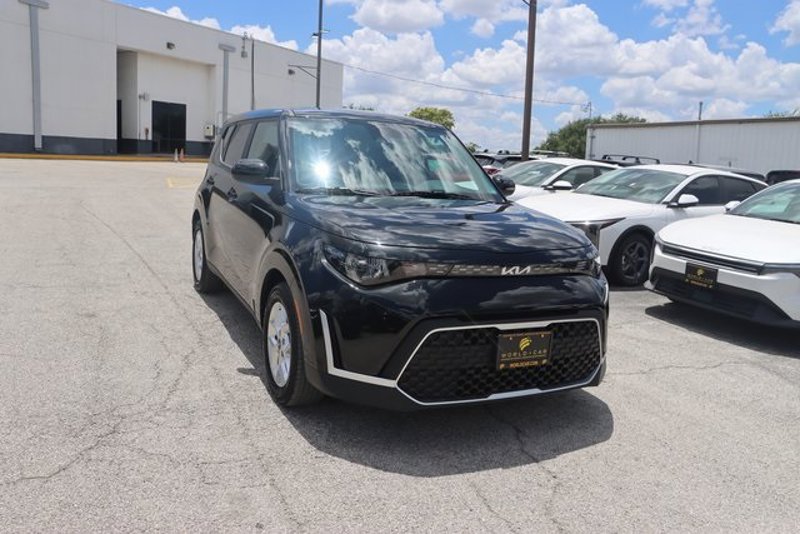 Certified 2024 Kia Soul LX w/ Option Group 015 image 1
