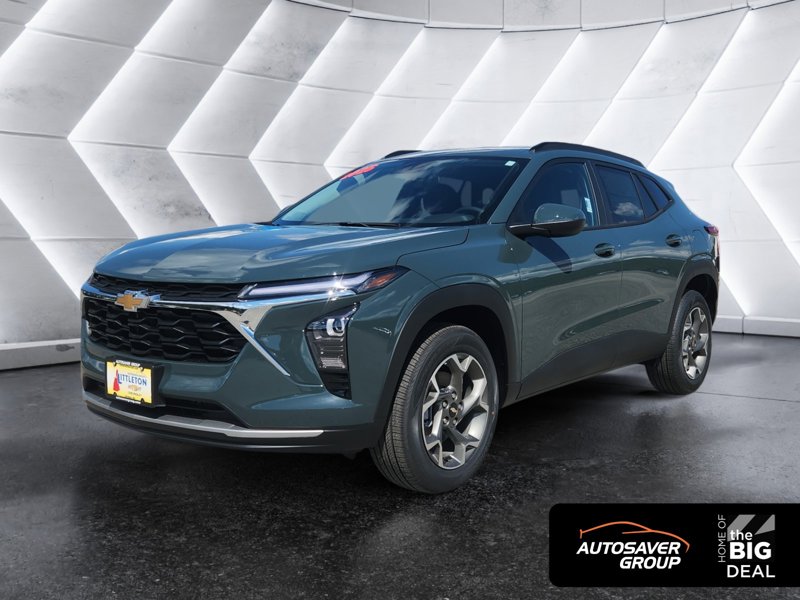 New 2025 Chevrolet Trax LT w/ LT Convenience Package image 1