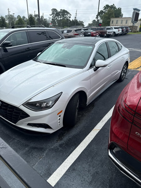Certified 2022 Hyundai Sonata SEL w/ Convenience Package image 1