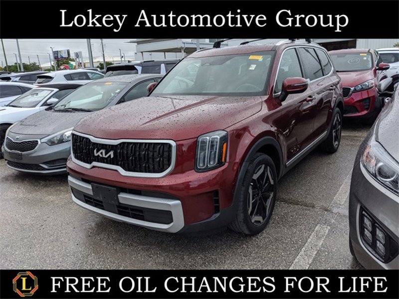 Certified 2023 Kia Telluride EX w/ EX Captain's Chair Package image 1