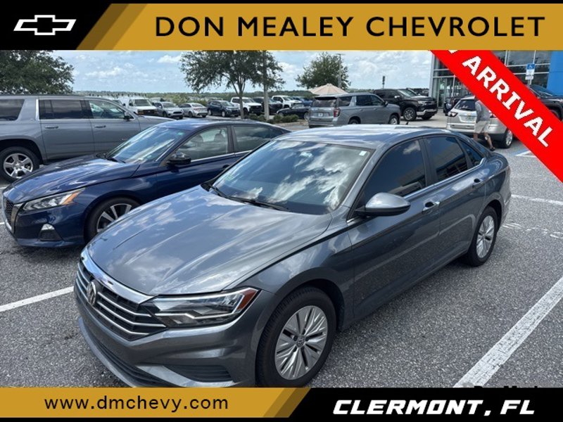 Used 2019 Volkswagen Jetta S image 1