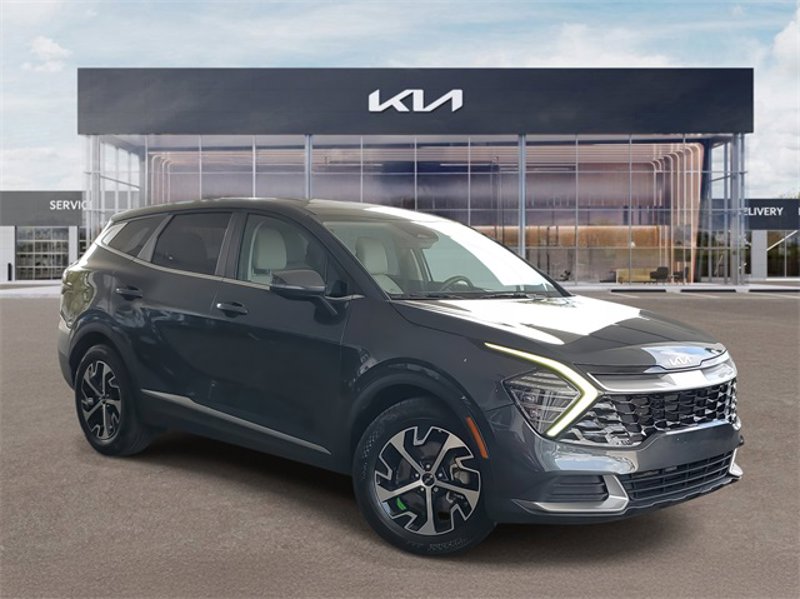 Certified 2024 Kia Sportage EX image 1