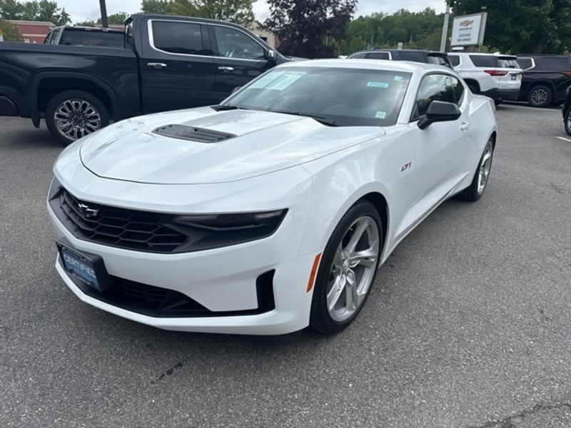 Certified 2021 Chevrolet Camaro LT w/ Technology Package image 1