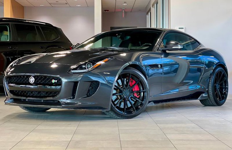 Used 2016 Jaguar F-TYPE R image 1