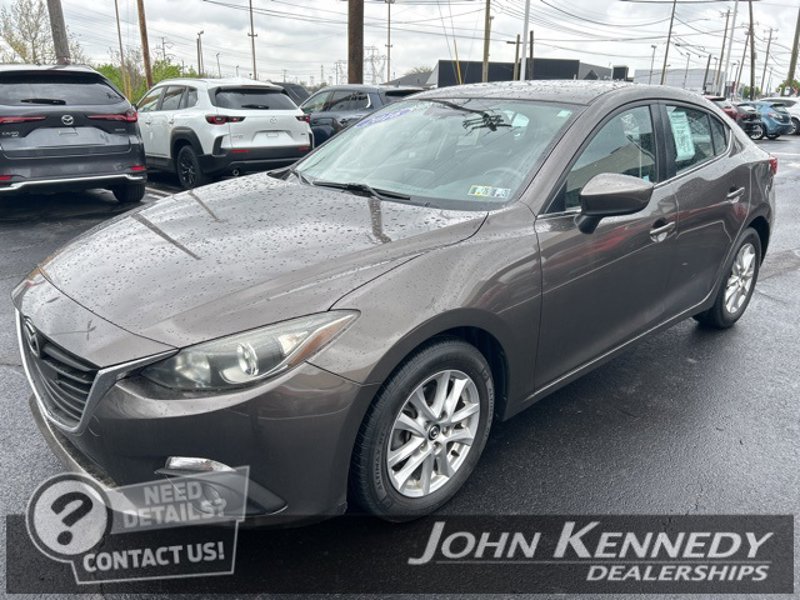 Used 2016 MAZDA MAZDA3 i Grand Touring image 1