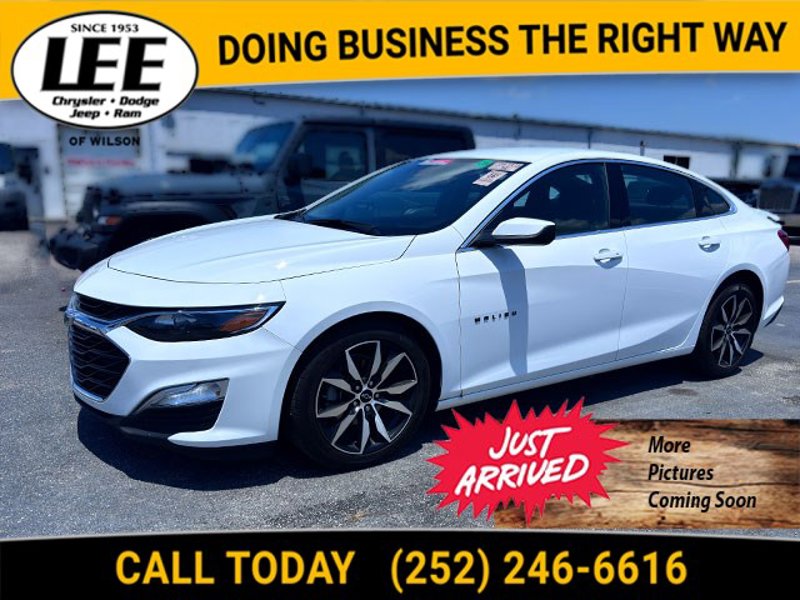 Used 2024 Chevrolet Malibu RS image 1